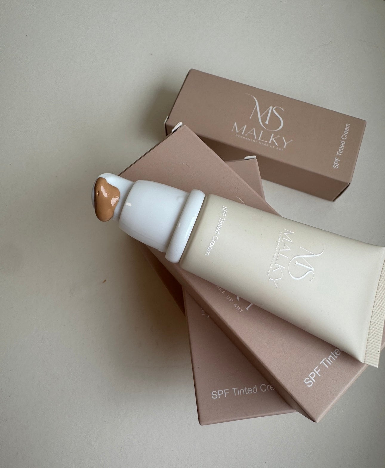 The glow guard- Tinted SPF Moisturizer