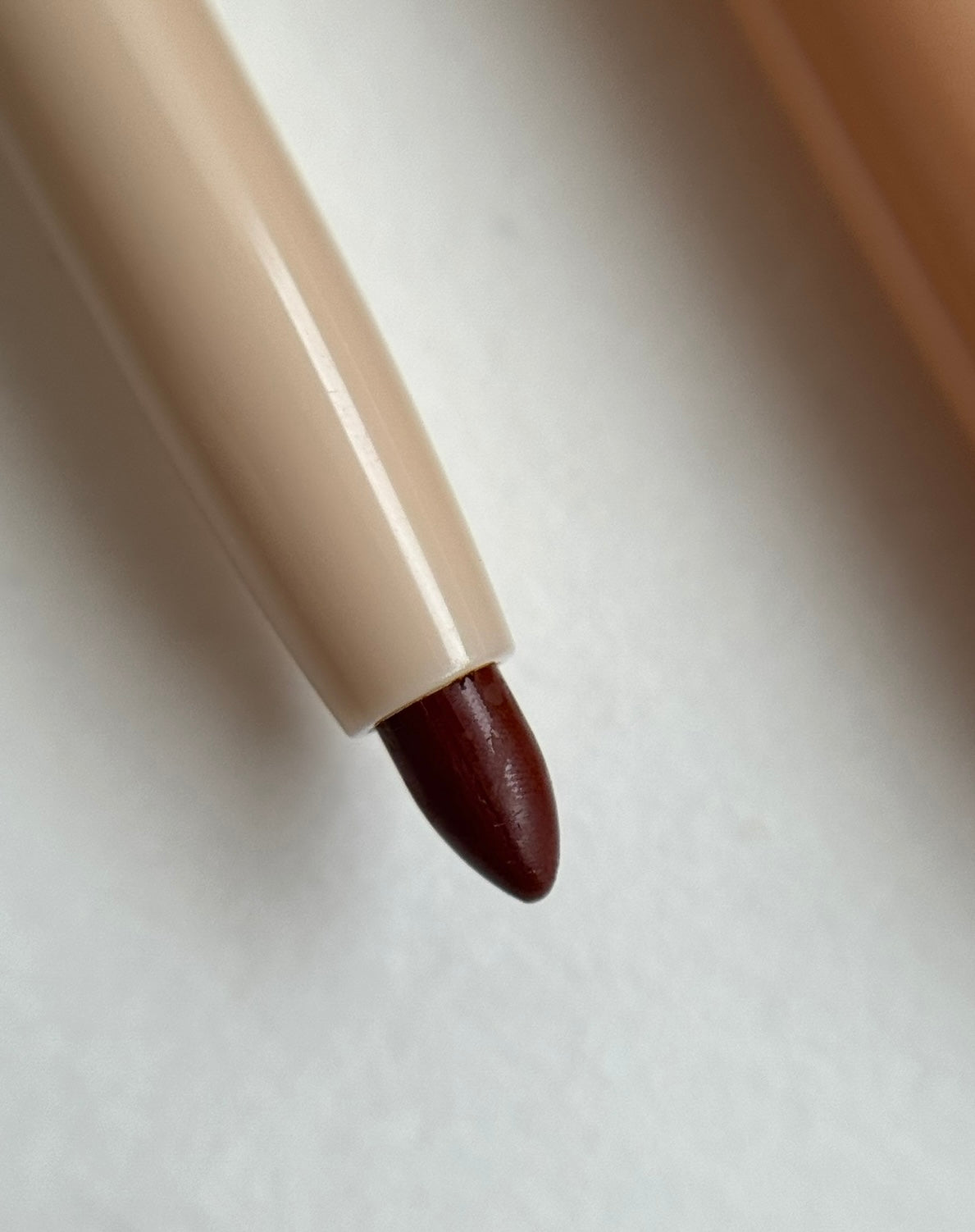 The silk liner- MS Lip liner