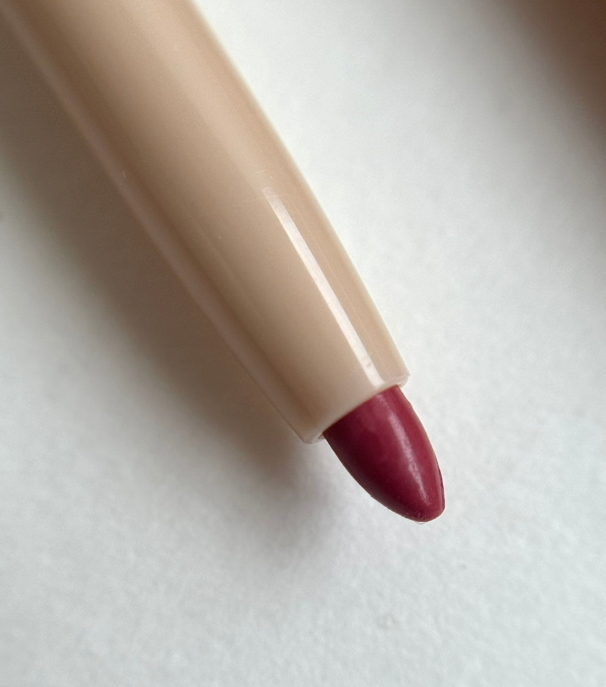 The silk liner- MS Lip liner